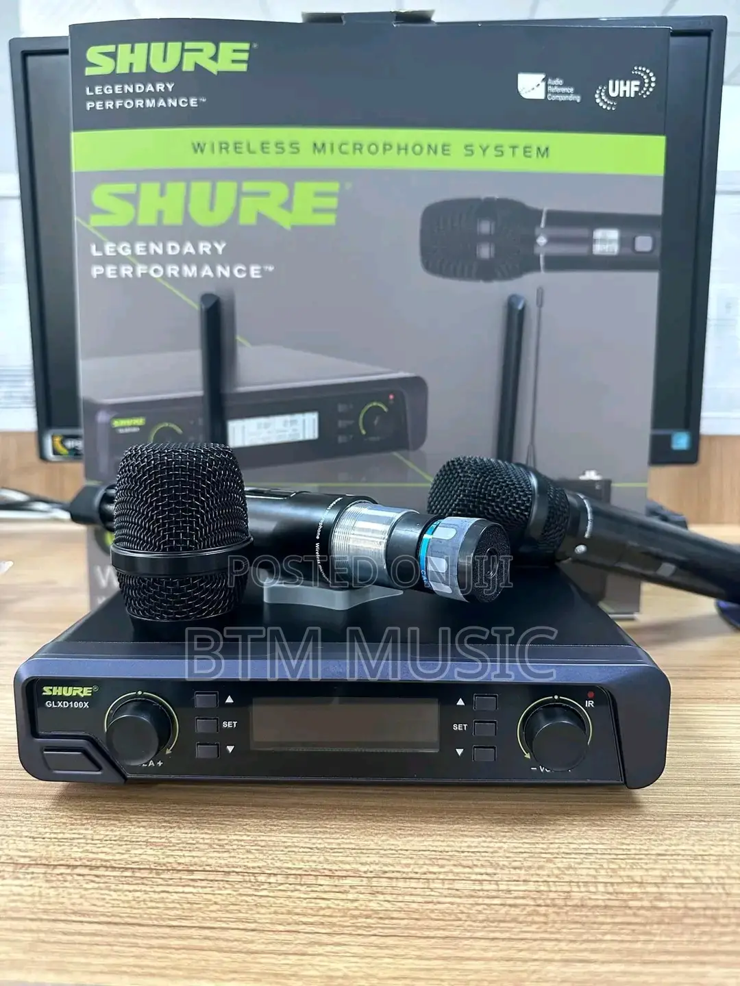 Microphone