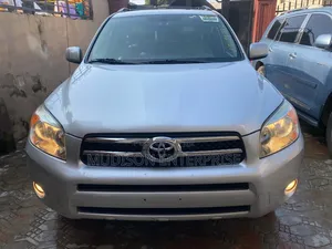 Toyota RAV4 2008 Silver