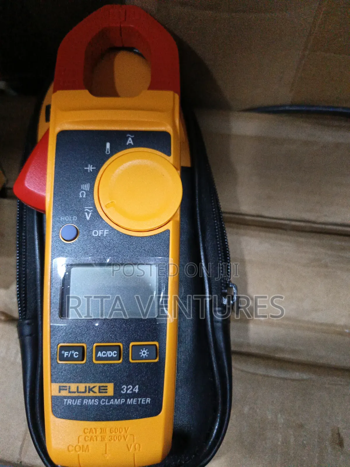 Fluke 324 True-RMS Clamp Meter
