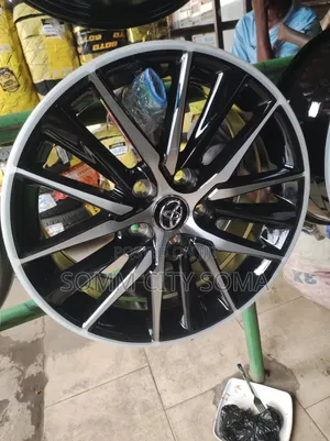 17 Inches Black and White Toyota Camry