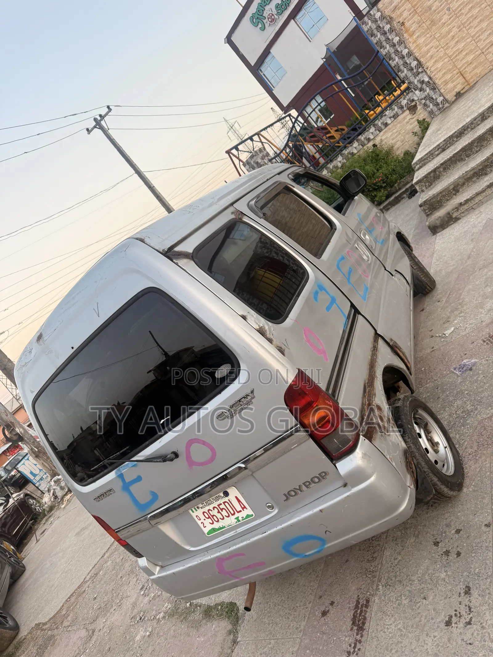Suzuki APV Minibus 2003 Silver