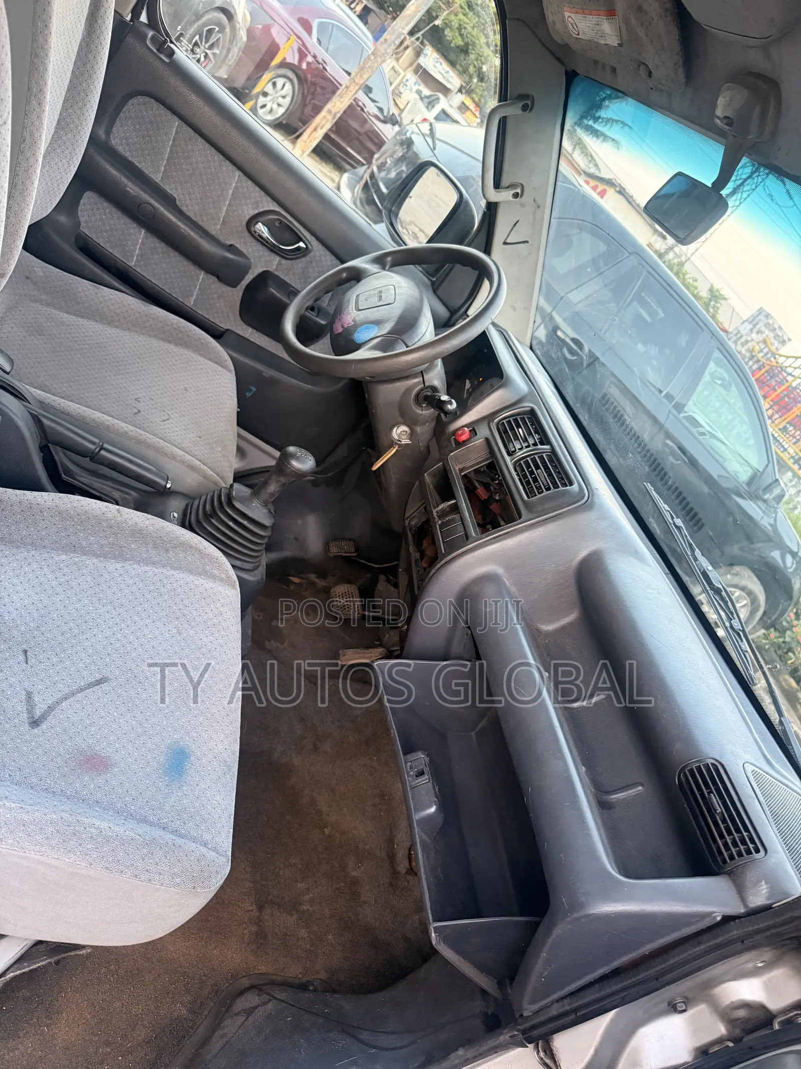 Suzuki APV Minibus 2003 Silver