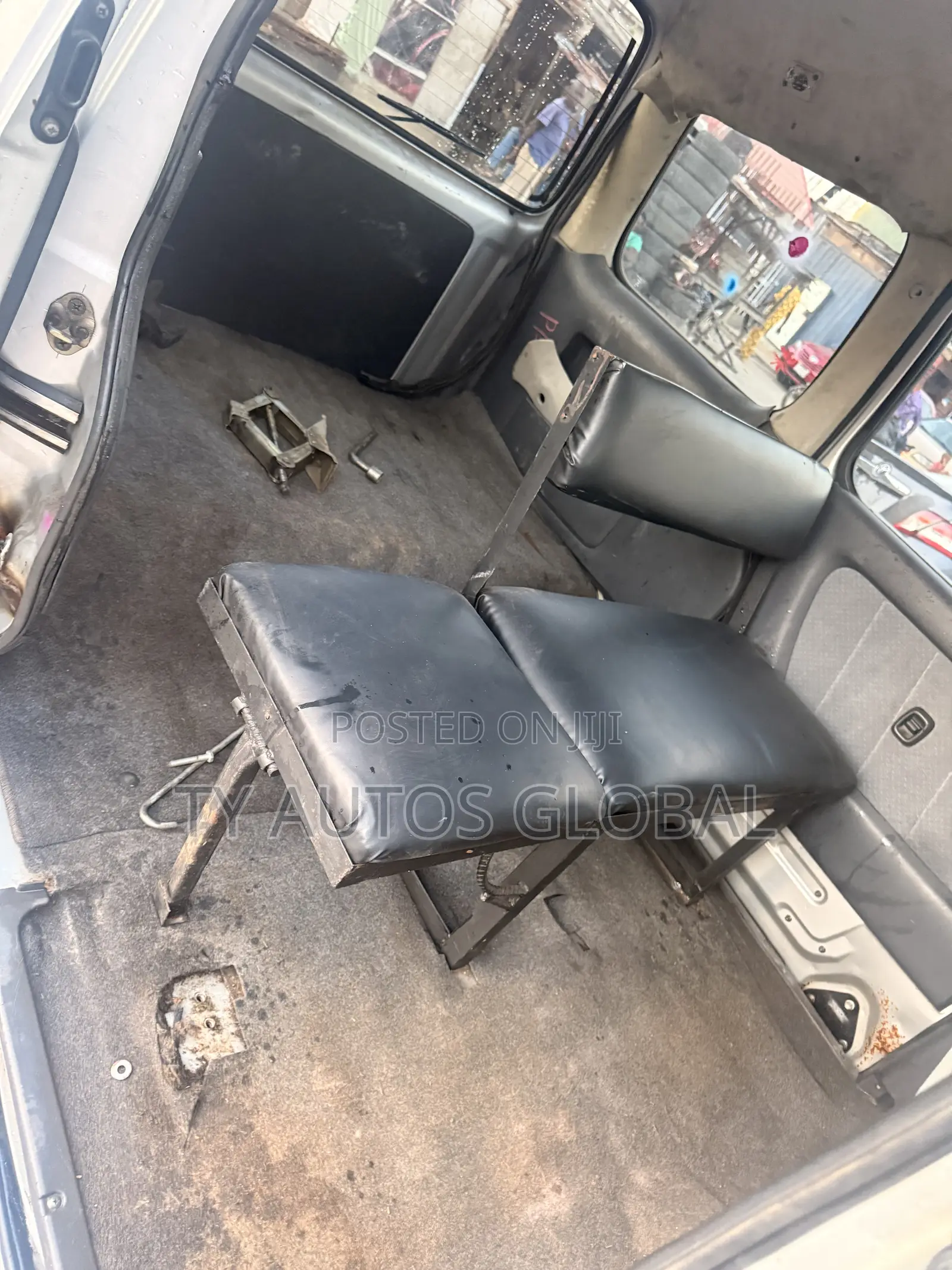 Suzuki APV Minibus 2003 Silver