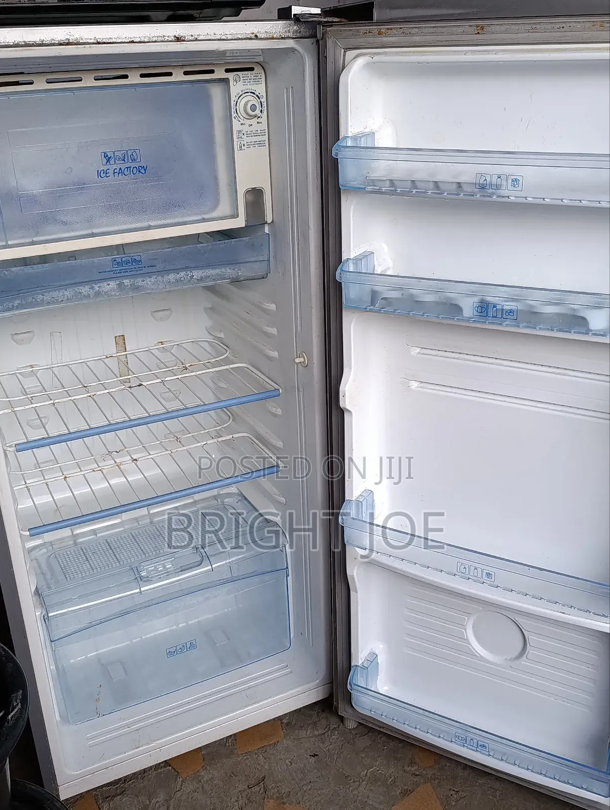 Refrigerator