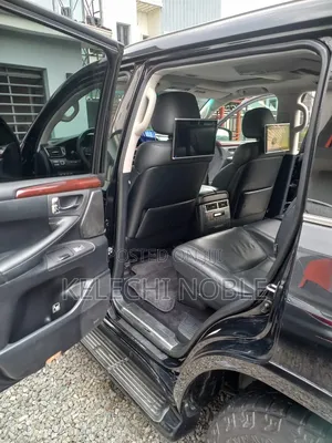 Lexus LX 570 AWD 2014 Black