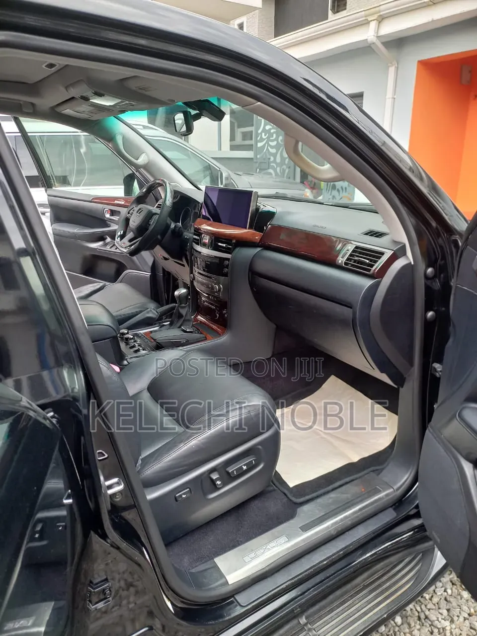 Lexus LX 570 AWD 2014 Black