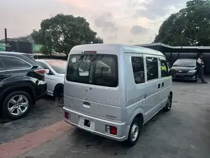 Suzuki Every Wagon 2012 Gray