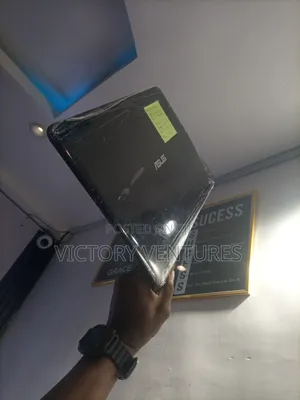 Laptop Asus X555LD 4GB Intel Core i5 HDD 500GB