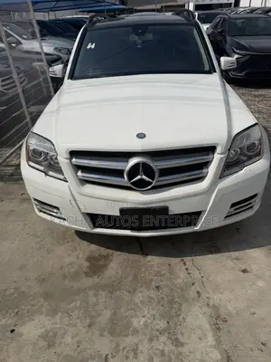 Mercedes-Benz GLK-Class 350 4MATIC 2011 White