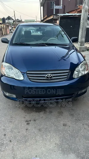 Toyota Corolla LE 2004 Blue