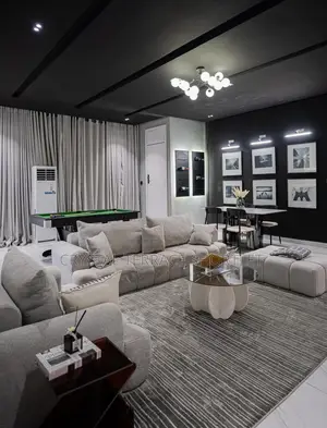 Luxurious 2 Bedroom Apartment With Snooker