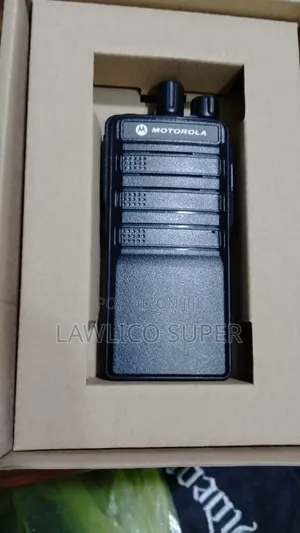 New Motorola Walking Talkie Uhf Analogue
