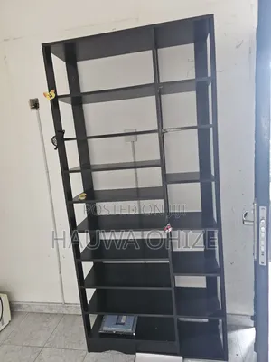 Used Shoe/Bag Shelve
