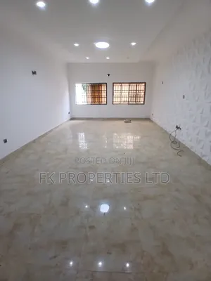 3bdrm Block of Flats in Lekki Phase 1 for rent