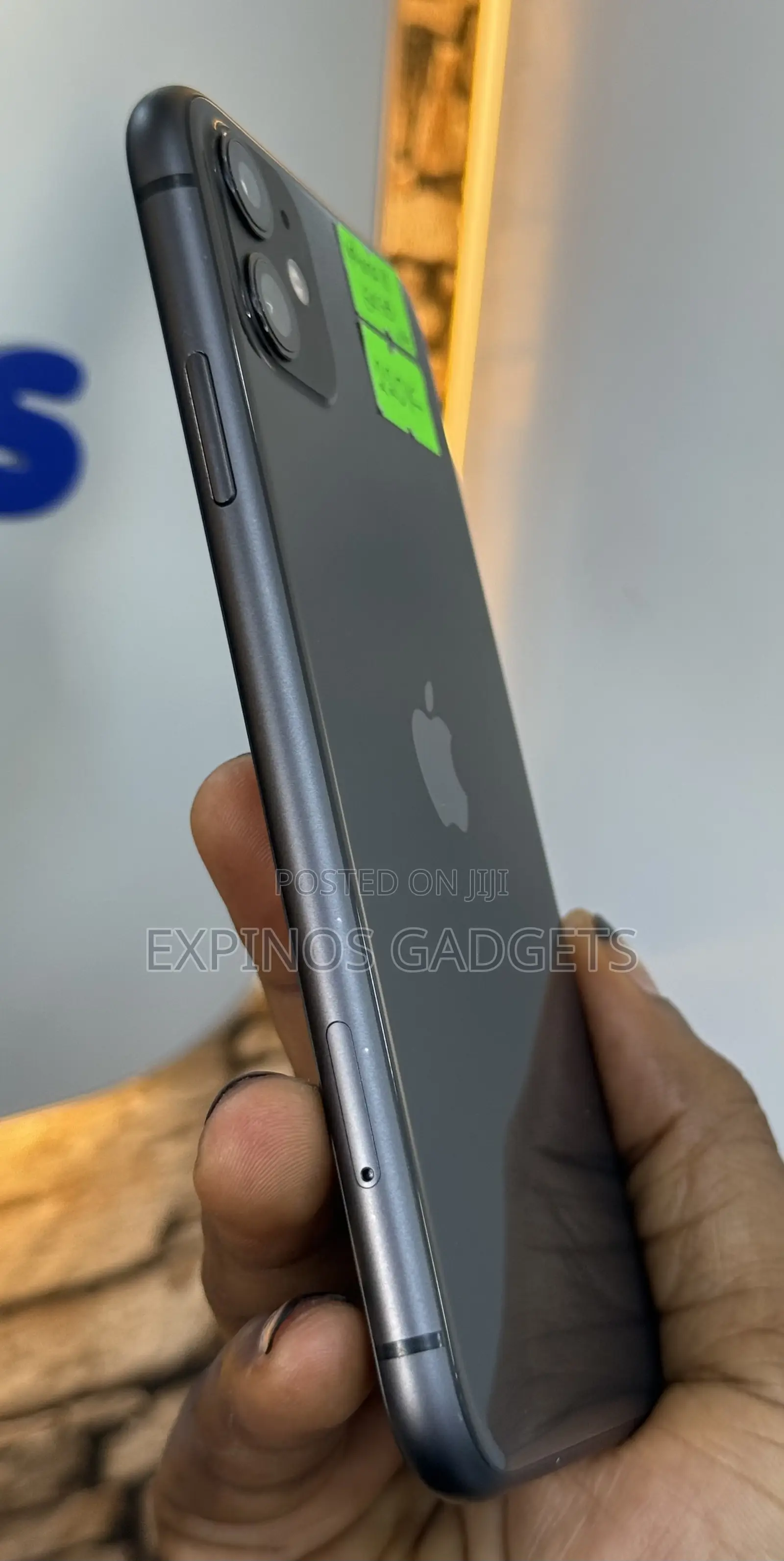 Apple iPhone 11 64 GB Black