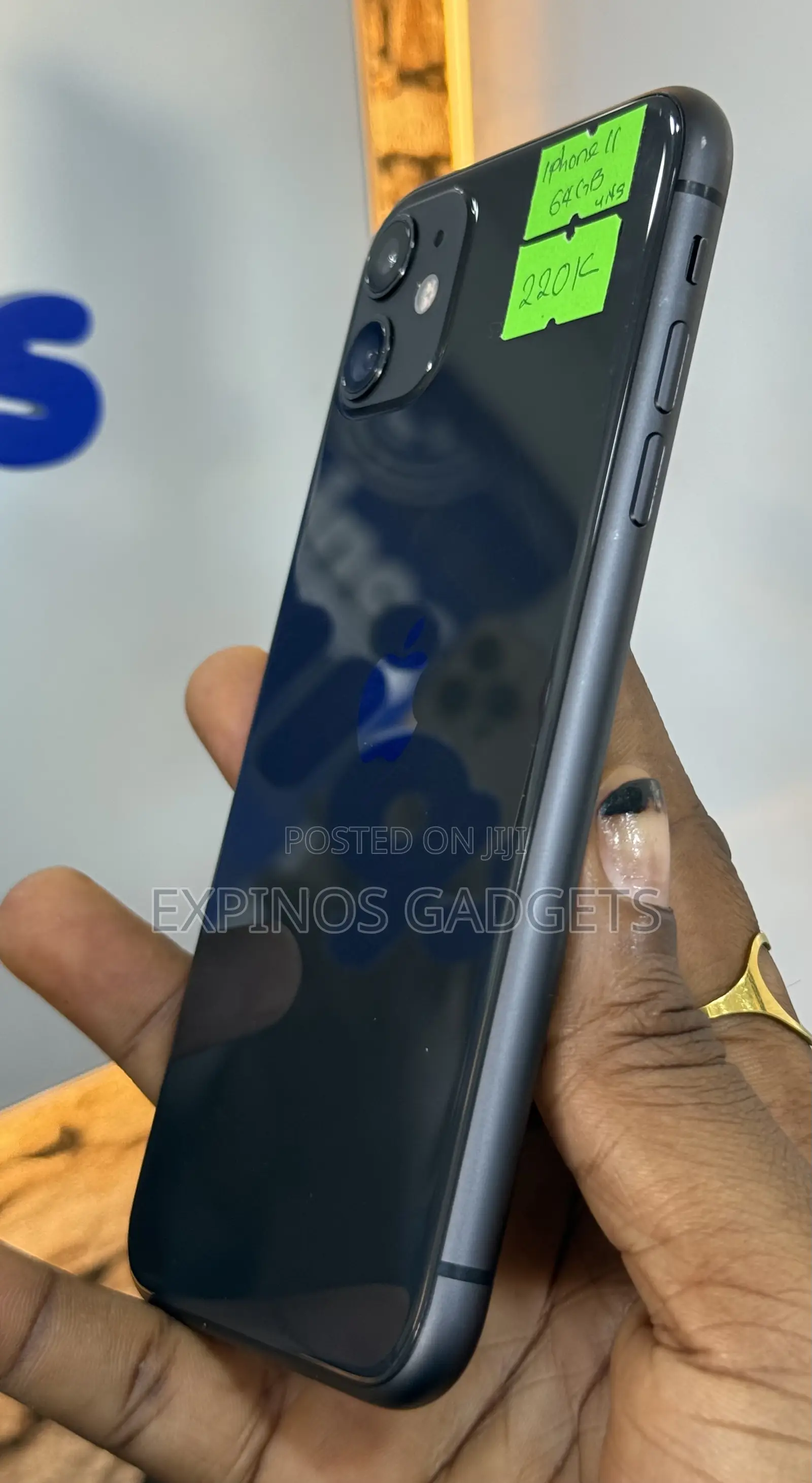 Apple iPhone 11 64 GB Black