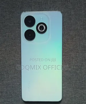 Infinix Smart 8 64 GB White