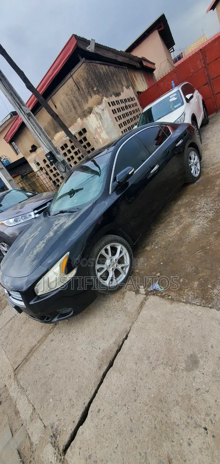 Nissan Altima 2012 Black