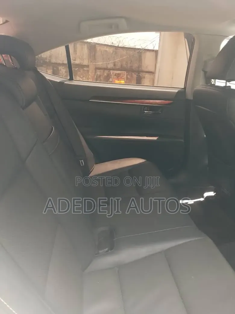 Lexus ES 2014 Silver