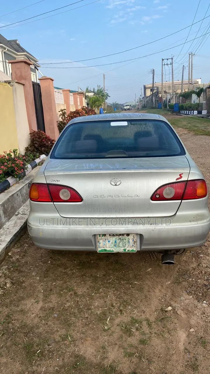 Toyota Camry 2002 Silver
