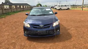 Toyota Corolla S 4dr Sedan (1.8L 4cyl 4A) 2013 Blue