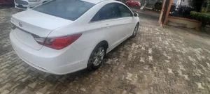 Hyundai Sonata 2012 White