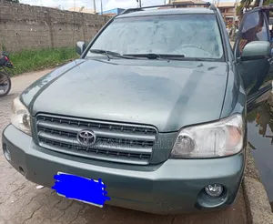 Toyota Highlander 2005 Gray