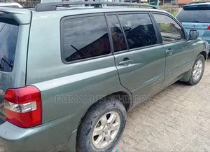 Toyota Highlander 2005 Gray