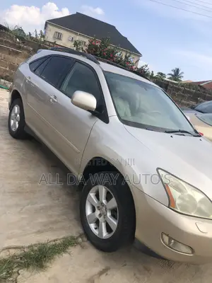 Lexus RX 2010 Gold