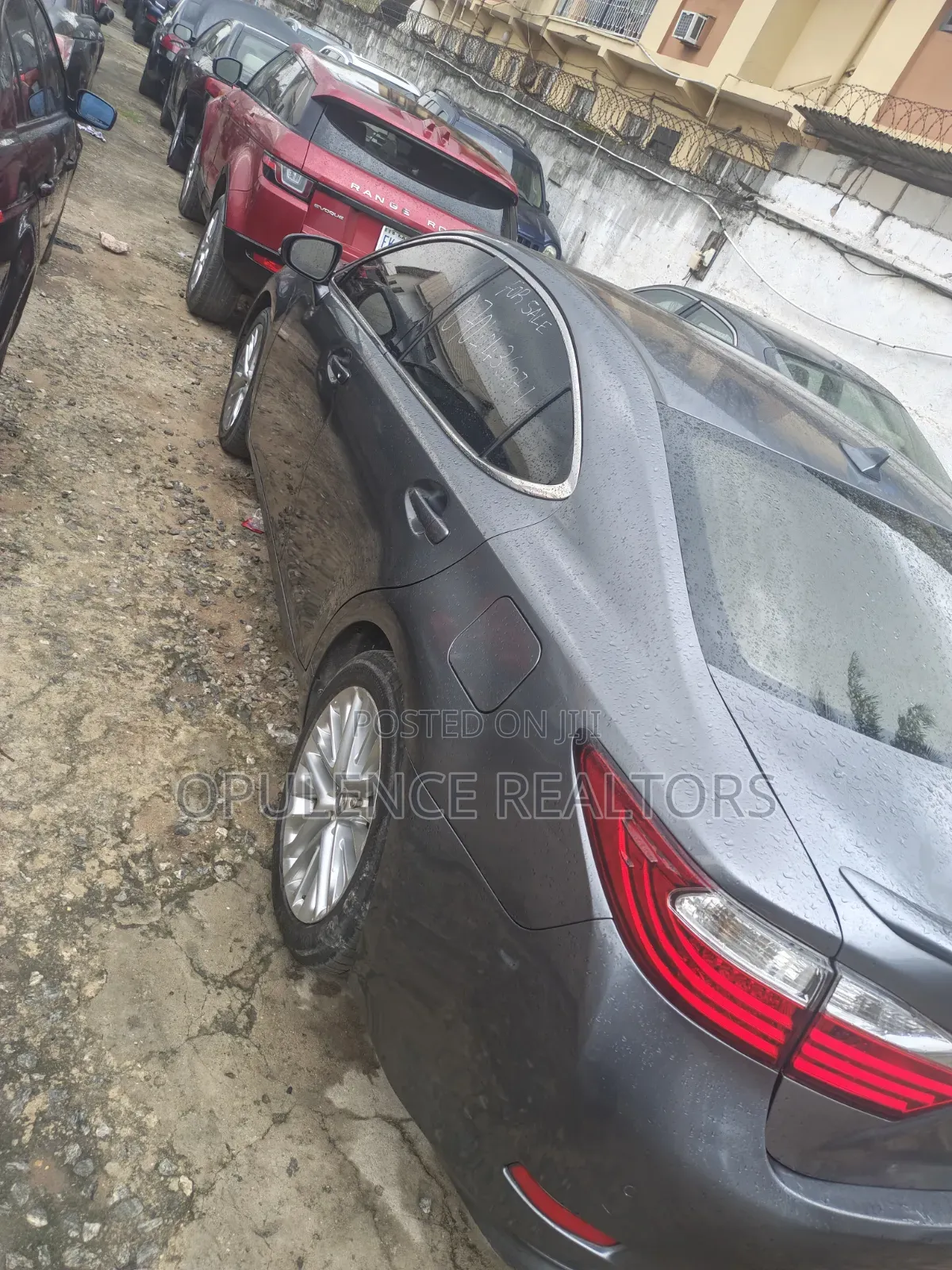 Lexus ES 2013 Gray