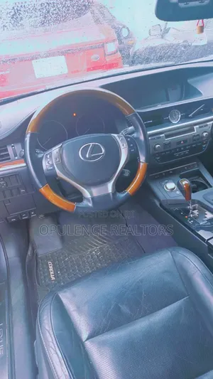 Lexus ES 2013 Gray