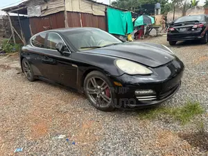 Porsche Panamera Turbo 2010 Black