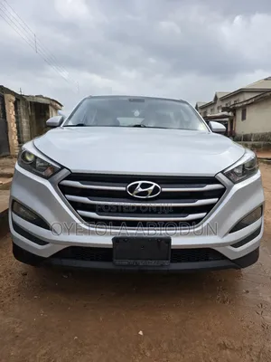 Hyundai Tucson Sport AWD 2017 Silver