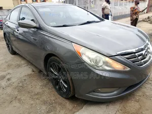 Hyundai Sonata 2011 Gray
