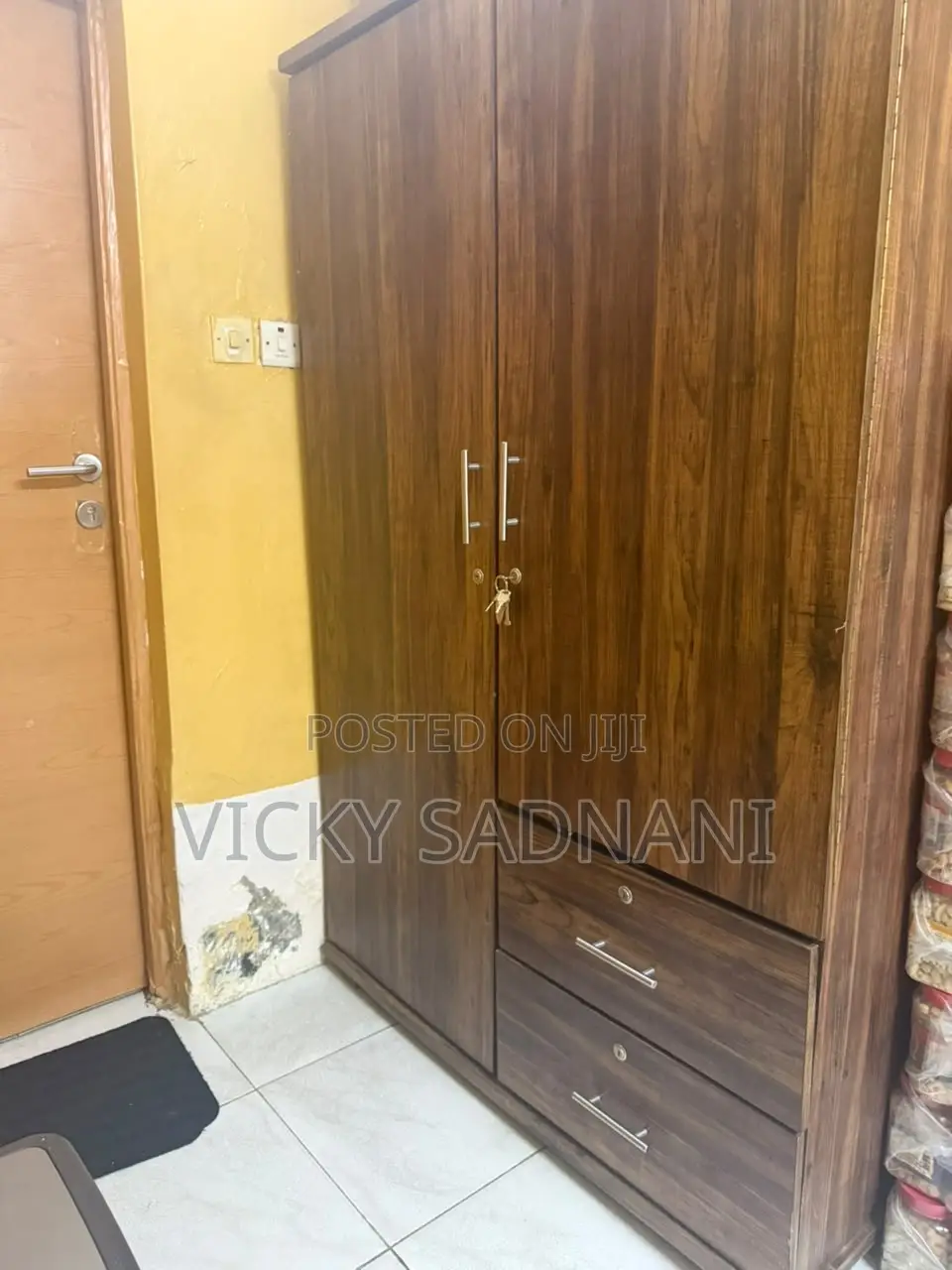 Wadrobe Cupboard