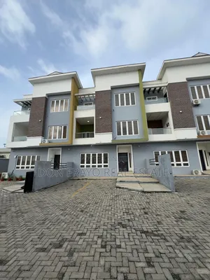 5bdrm Duplex in Iyaganku Gra, Iyanganku for sale