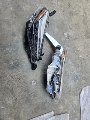Headlamp Corolla 2019 Sport