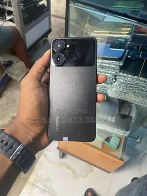 Realme V30 128 GB Black