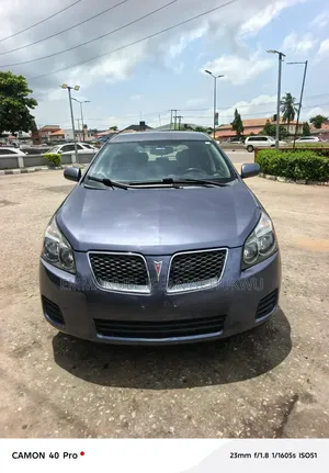 Pontiac Vibe 2010 Gray