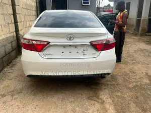 Toyota Corolla 2017 White
