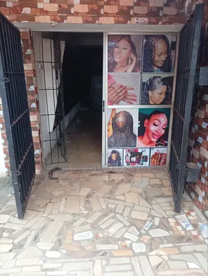 Shop for Rent at Obiagu