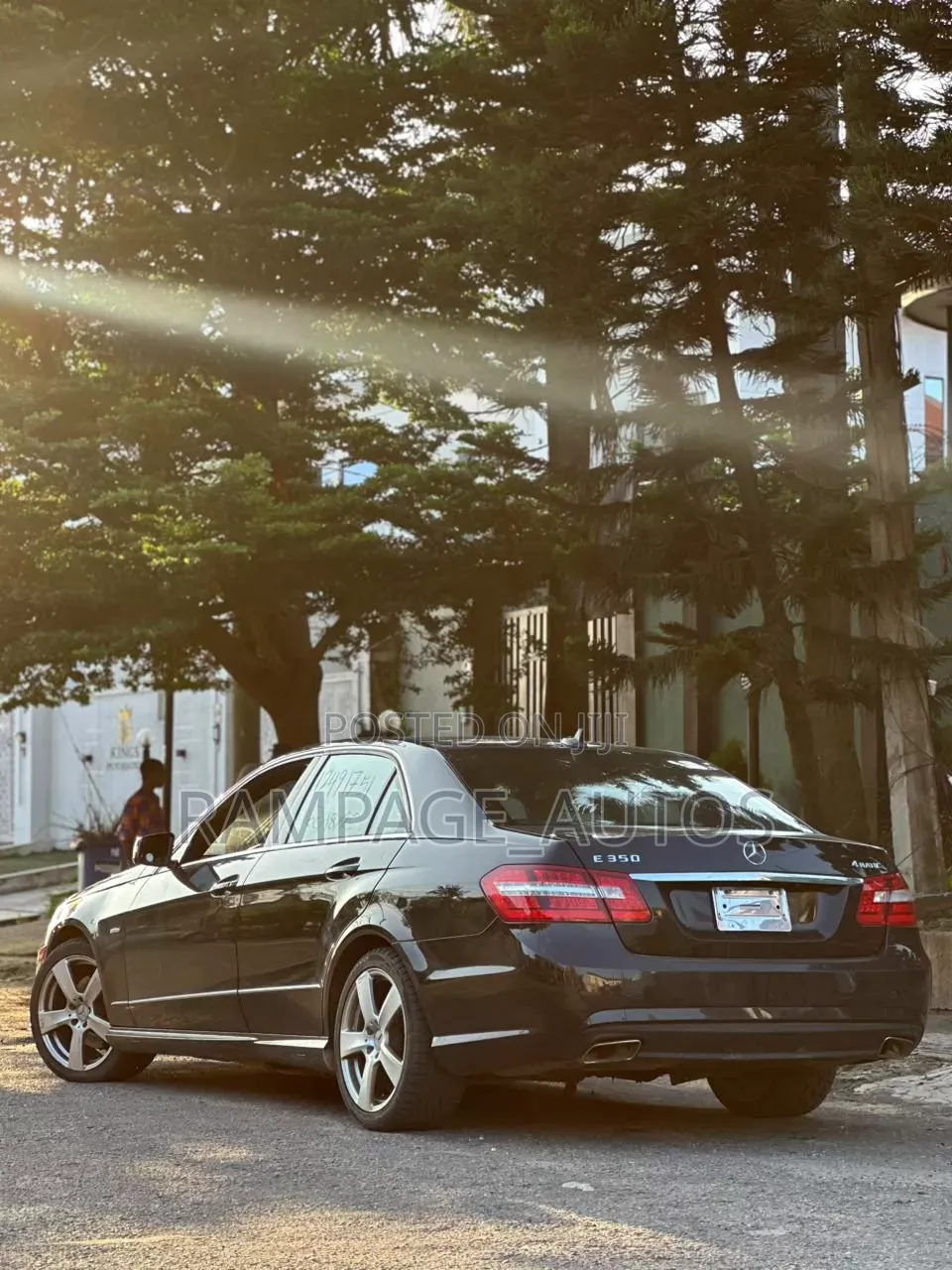 Mercedes-Benz E350 2013 Black