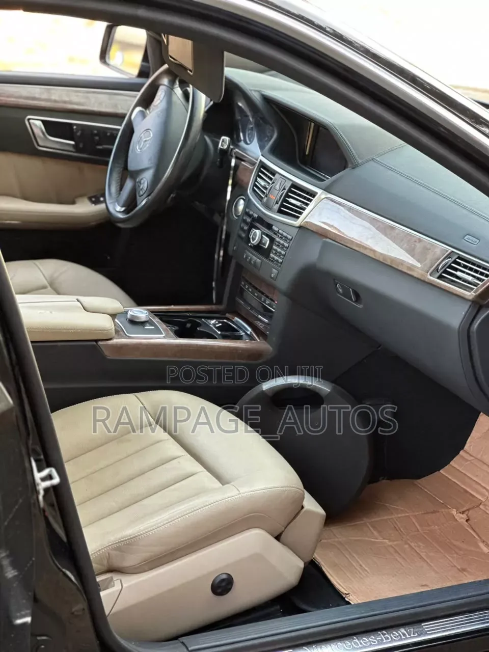 Mercedes-Benz E350 2013 Black