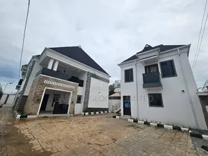 5bdrm Duplex in Abeokuta South for sale
