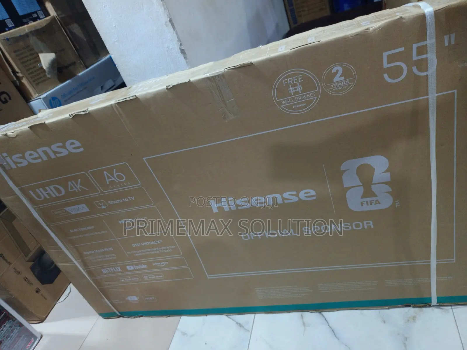 Seamless Streaming on a Massive 55" Display