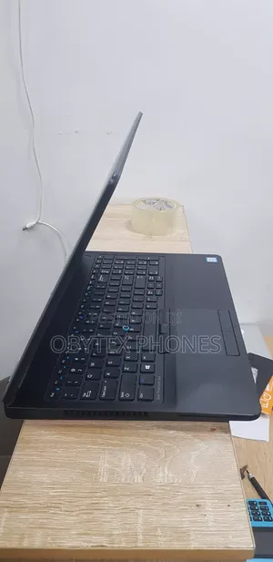 Laptop Dell Precision 3510 8GB Intel Core i5 SSD 320GB