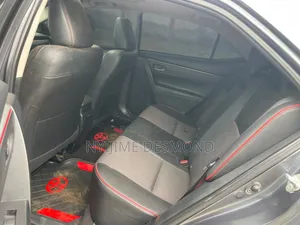 Toyota Corolla 2016 Gray
