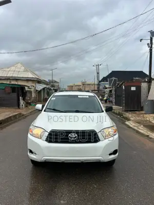 Toyota Highlander Limited 2010 White