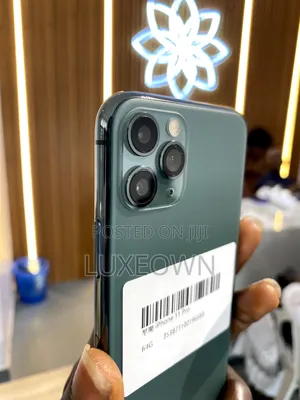 Apple iPhone 11 64 GB Green