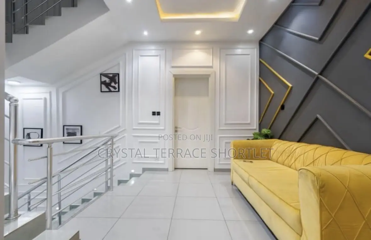 Beautiful 4 Bedroom Duplex